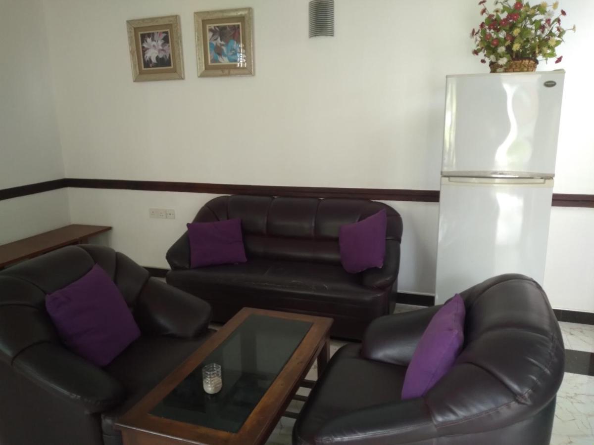 Vijai Resort Negombo Exterior foto