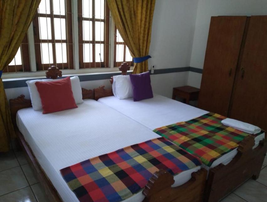 Vijai Resort Negombo Exterior foto